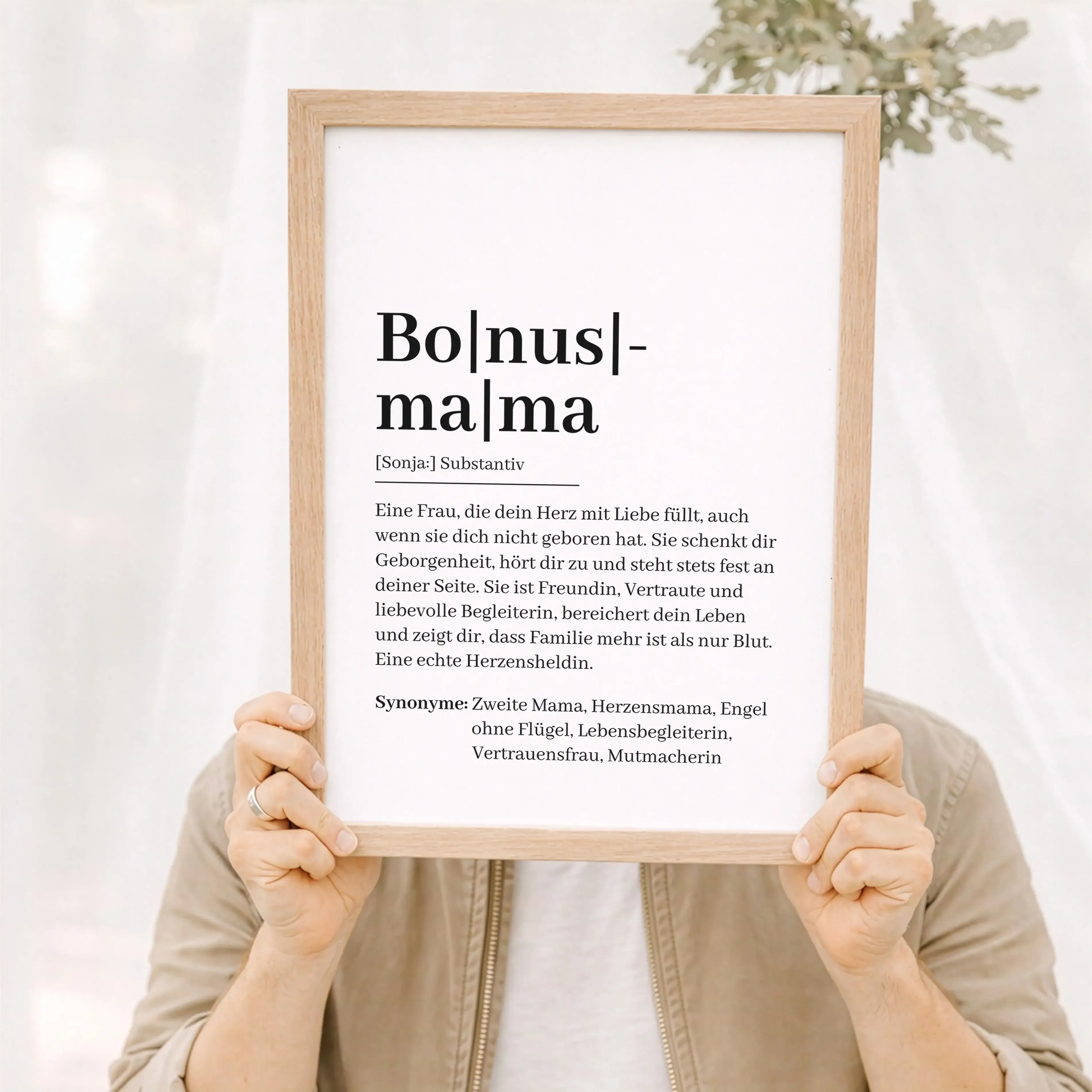 Bonusmama Definition Poster-Personalisiertes Poster-famprints-Das Bonusmama Definition Poster von famprints ist ein liebevolles Geschenk für Frauen, die Familie neu definieren. Die klare Definition bringt auf den Punkt, was eine Bonusmama ausmacht, mit We