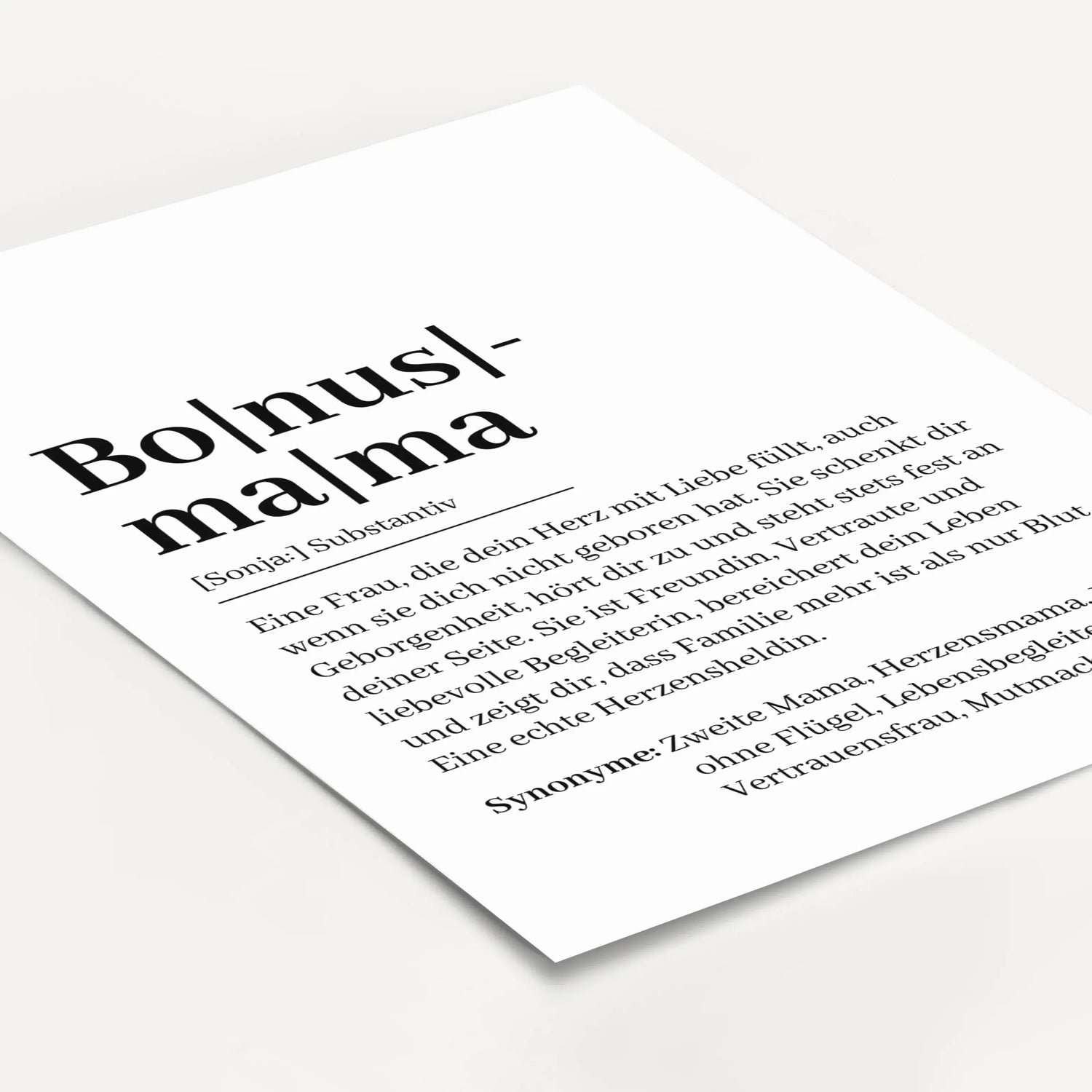 Bonusmama Definition Poster-famprints-Personalisiertes Poster-Suchst du nach einem besonderen Geschenk für deine Bonusmama? Unser Bonusmama Definition Poster ist genau das Richtige! Dieses liebevoll gestaltete Poster zeigt auf einzigartige Weise, was eine