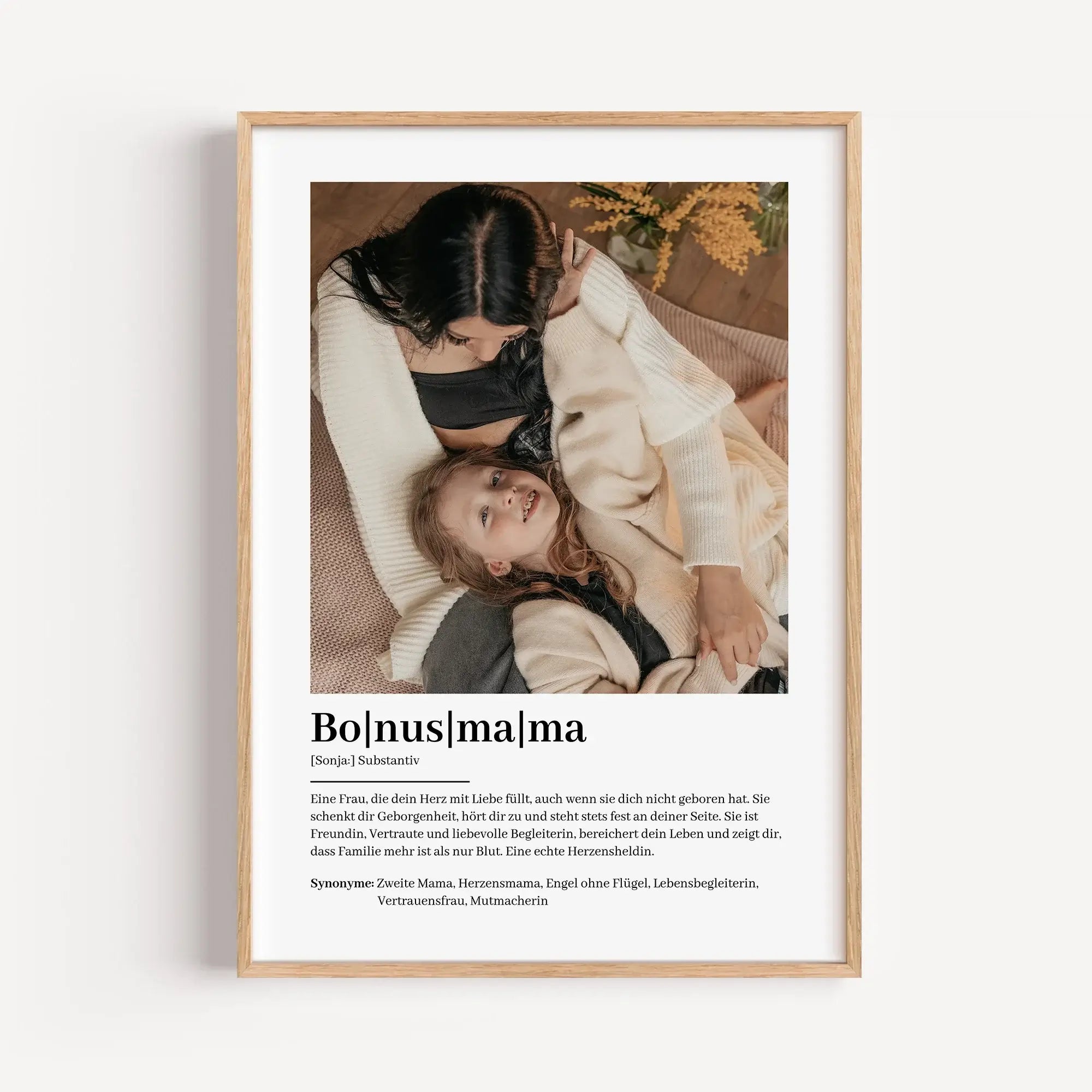 Bonusmama Definition Poster mit Foto-famprints-Personalisiertes Poster-Suchst du nach einem besonderen Geschenk für deine Bonusmama? Unser Bonusmama Definition Poster mit Foto ist die perfekte Wahl! Dieses liebevoll gestaltete Poster zeigt auf einzigartig