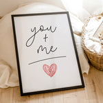 Poster 'You and me'-famprints-Poster-Auf dem 'you and me' Poster findest du in schwarzer Handschrift den Schriftzug 'you+me' mit einem handgemalten Herz. Du und ich ergibt Liebe lautet die Gleichung! Das minimalistische Paar Poster erhältst du bei uns in