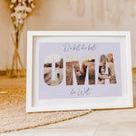 Beste Oma Poster-famprints-Personalisiertes Poster-Unser "Beste Oma Poster" ist das perfekte Geschenk für die liebste Oma der Welt. Das Poster ist mit dicken Buchstaben gestaltet, hinter denen Fotos platziert werden können, um eine einzigartige Fotocollag