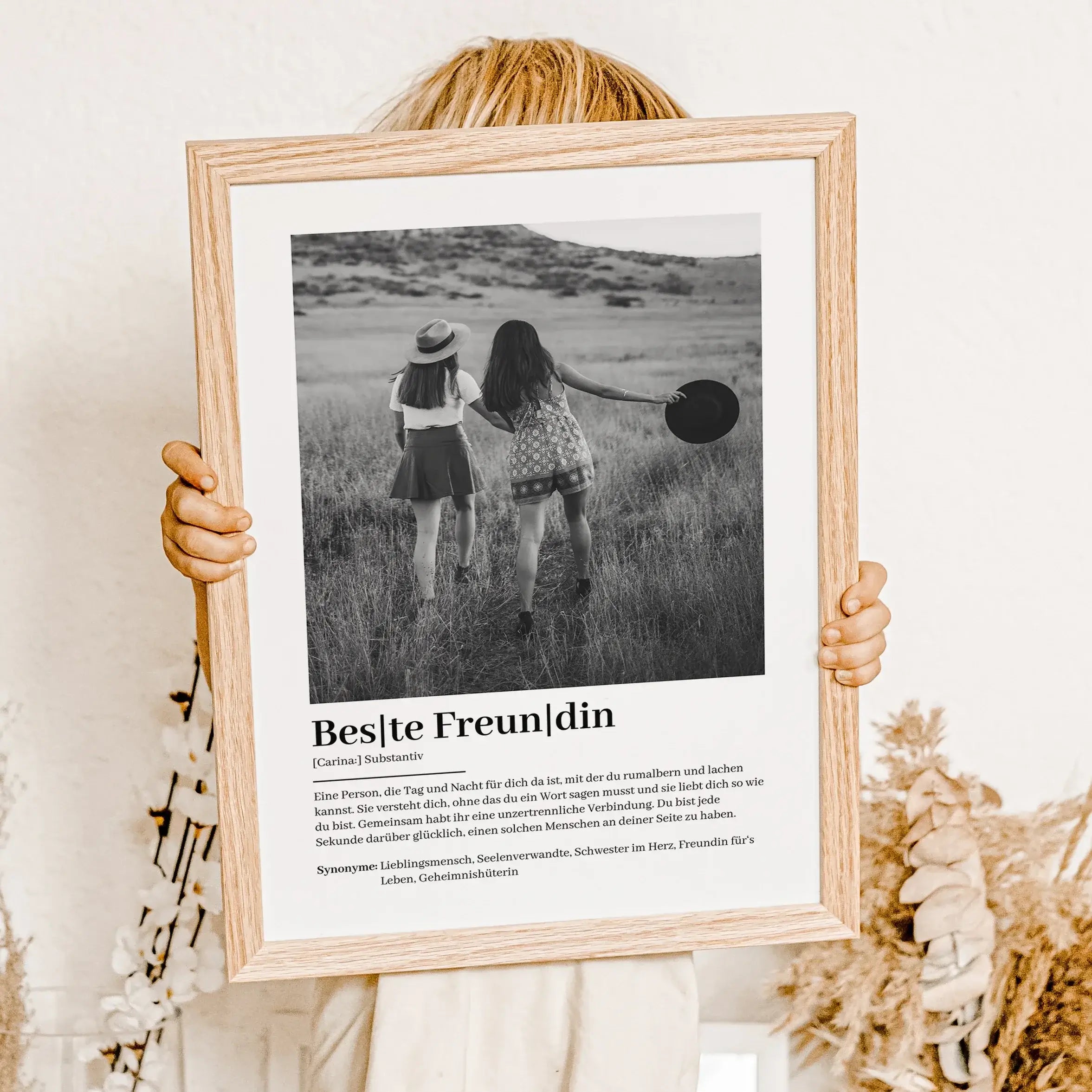 Beste Freundin Definition Foto Poster-famprints-Personalisiertes Poster-Unser "Beste Freundin Definition Foto Poster" ist das perfekte Geschenk für deine beste Freundin! Personalisierbar mit ihrem Namen und einem individuellen Text, zeigt dieses Poster in