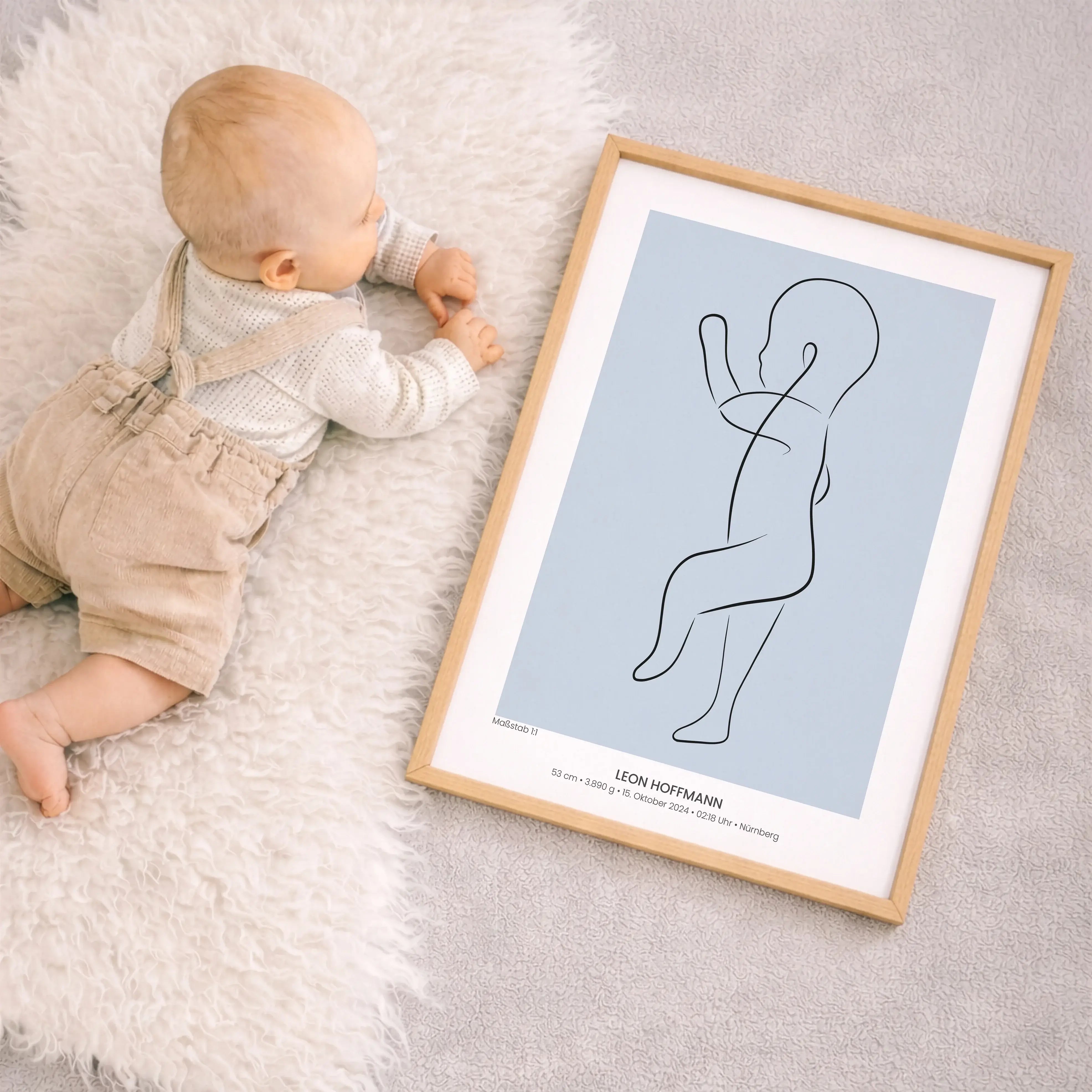 Geburtsposter 1:1 Baby 'Art'-Personalisiertes Poster-famprints-Das Geburtsposter 1:1 Baby Art von famprints hält den ersten großen Moment deines Babys genauso fest, wie er war. Die liebevoll illustrierte Baby Zeichnung wird im exakten Maßstab 1:1 gedruckt