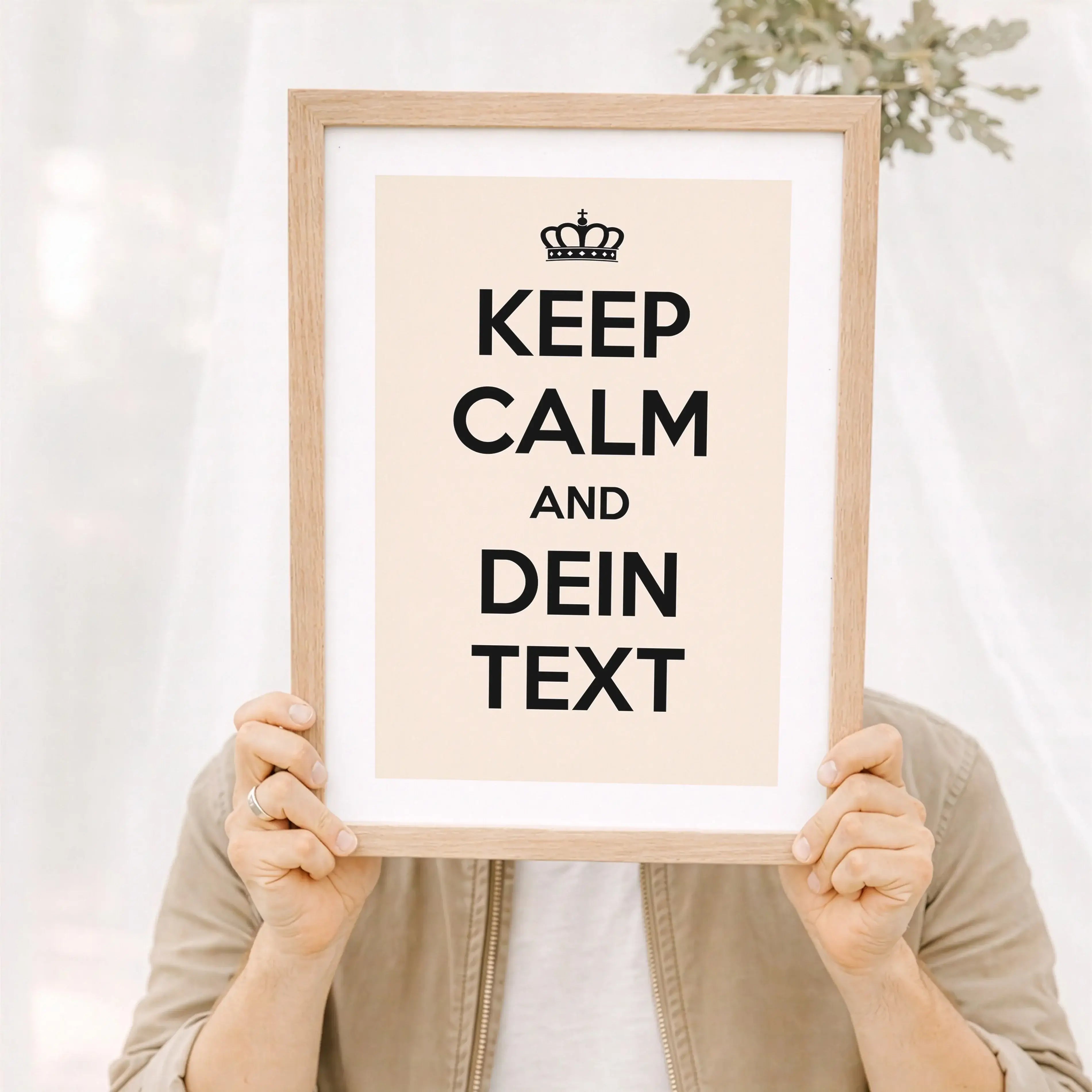 Poster Keep calm and 'dein Text'-Personalisiertes Poster-famprints-Mit dem Poster Keep calm and dein Text gestaltest du ein individuelles Statement für dein Zuhause oder als persönliches Geschenk mit Bedeutung. Der bekannte Keep-calm-Stil wird bei famprin