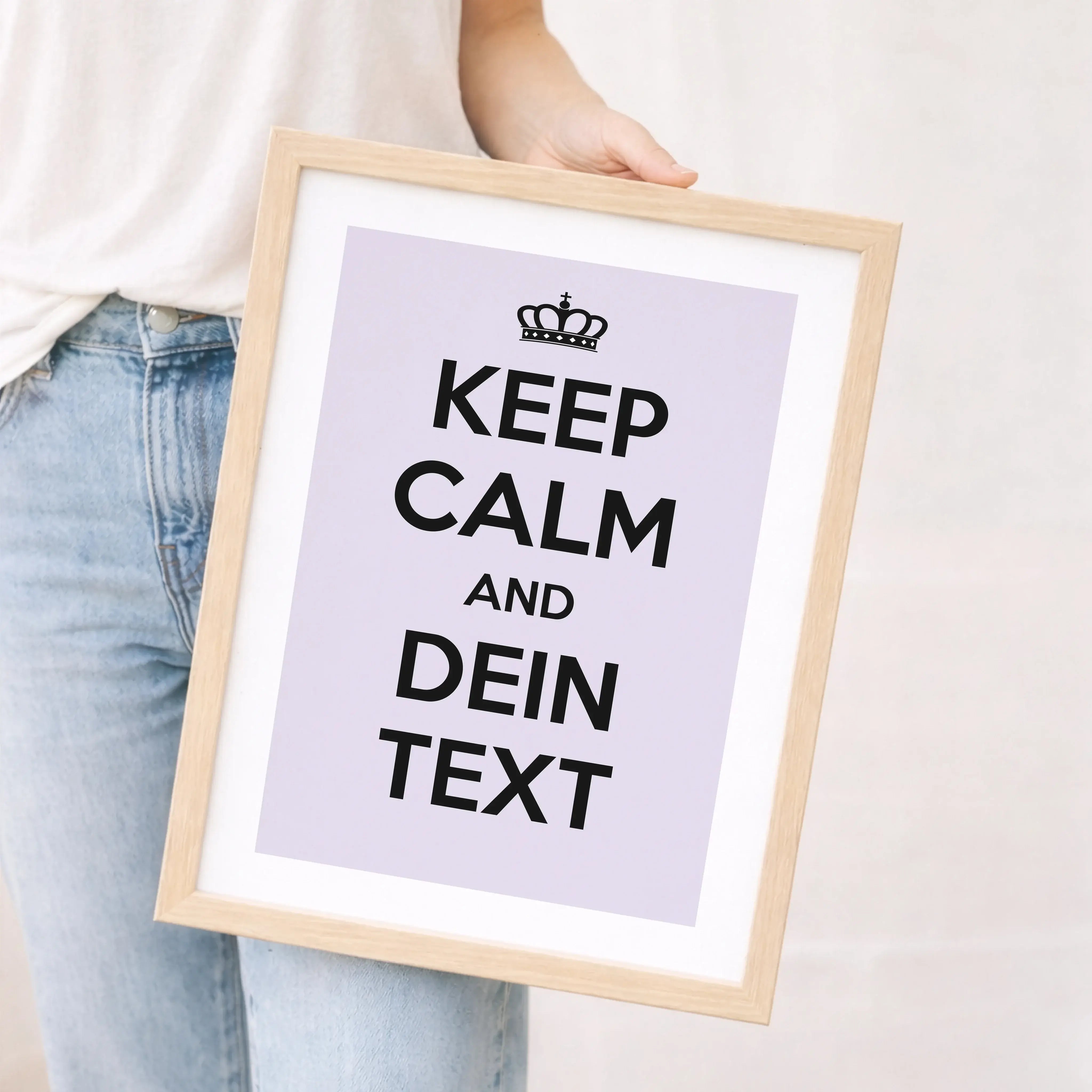 Poster Keep calm and 'dein Text'-Personalisiertes Poster-famprints-Mit dem Poster Keep calm and dein Text gestaltest du ein individuelles Statement für dein Zuhause oder als persönliches Geschenk mit Bedeutung. Der bekannte Keep-calm-Stil wird bei famprin