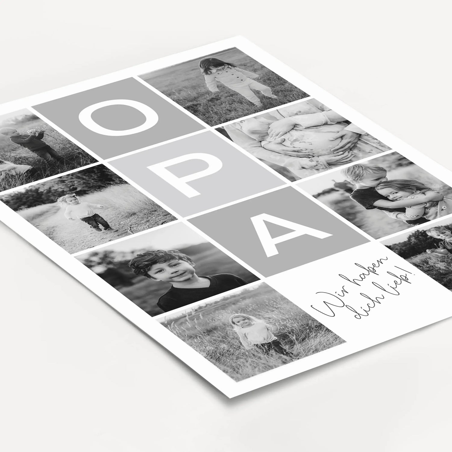 Fotocollage Opa Poster-famprints-Personalisiertes Poster-Auf der Fotocollage Opa findest du mittig, vertikal das Wort Opa, jeweils ein Buchstabe in einem farblichen Quadrat und darunter den personalisierbaren Schriftzug 'Wir haben dich lieb!'. Gesamt kann