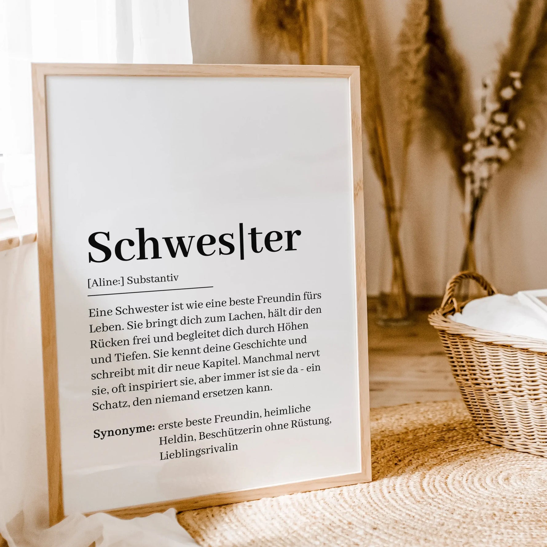 Schwester Definition Poster-Personalisiertes Poster-famprints-Schenke deiner Schwester mit unserem Schwester Definition Poster ein ganz besonderes Geschenk, das von Herzen kommt. Dieses liebevoll gestaltete Poster zeigt auf einzigartige Weise, was eine Sc