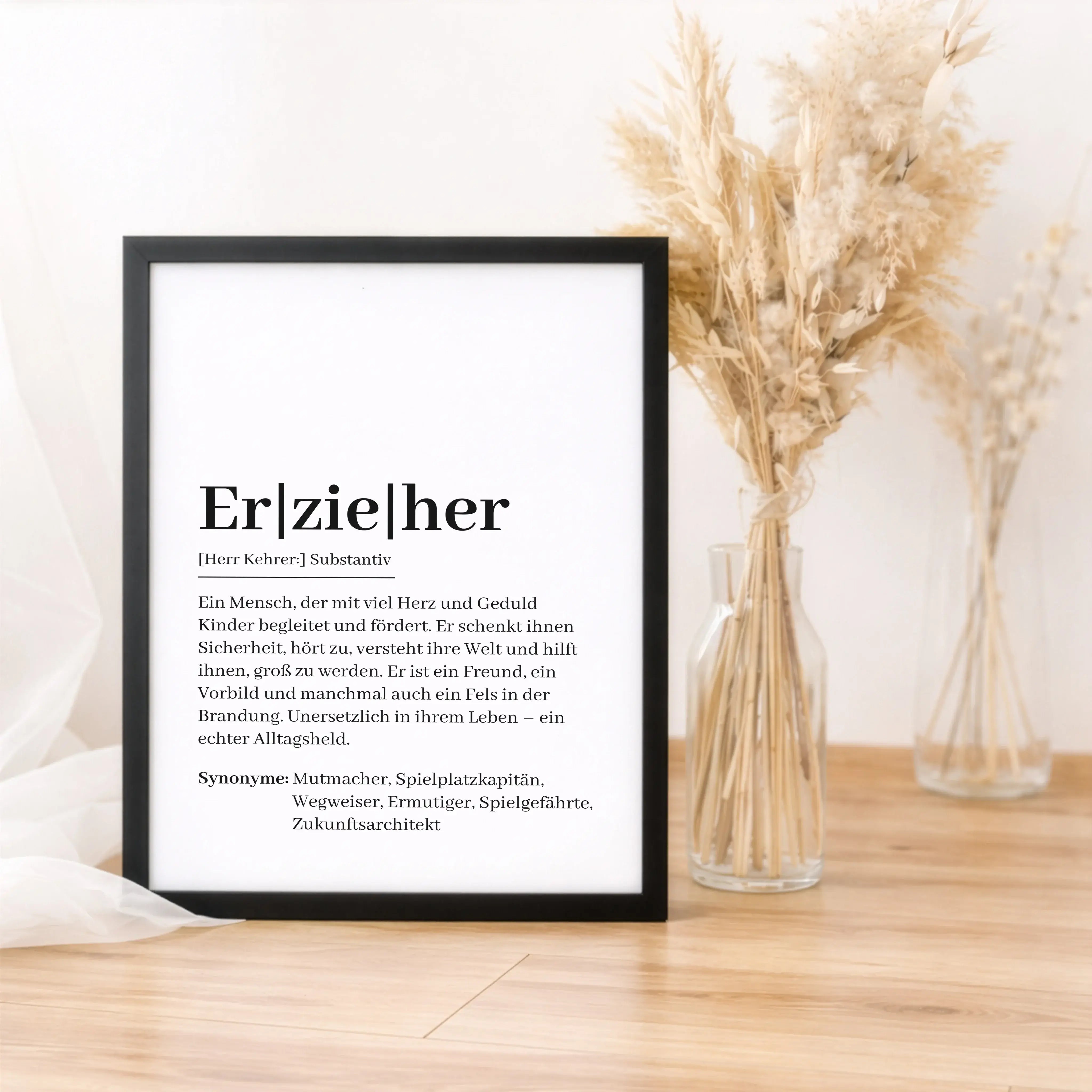 Erzieher Definition Poster-Personalisiertes Poster-famprints-Das Erzieher Definition Poster ist ein persönliches Geschenk, das Wertschätzung sichtbar macht. Die liebevoll formulierte Definition beschreibt auf moderne und ehrliche Weise, was einen Erzieher
