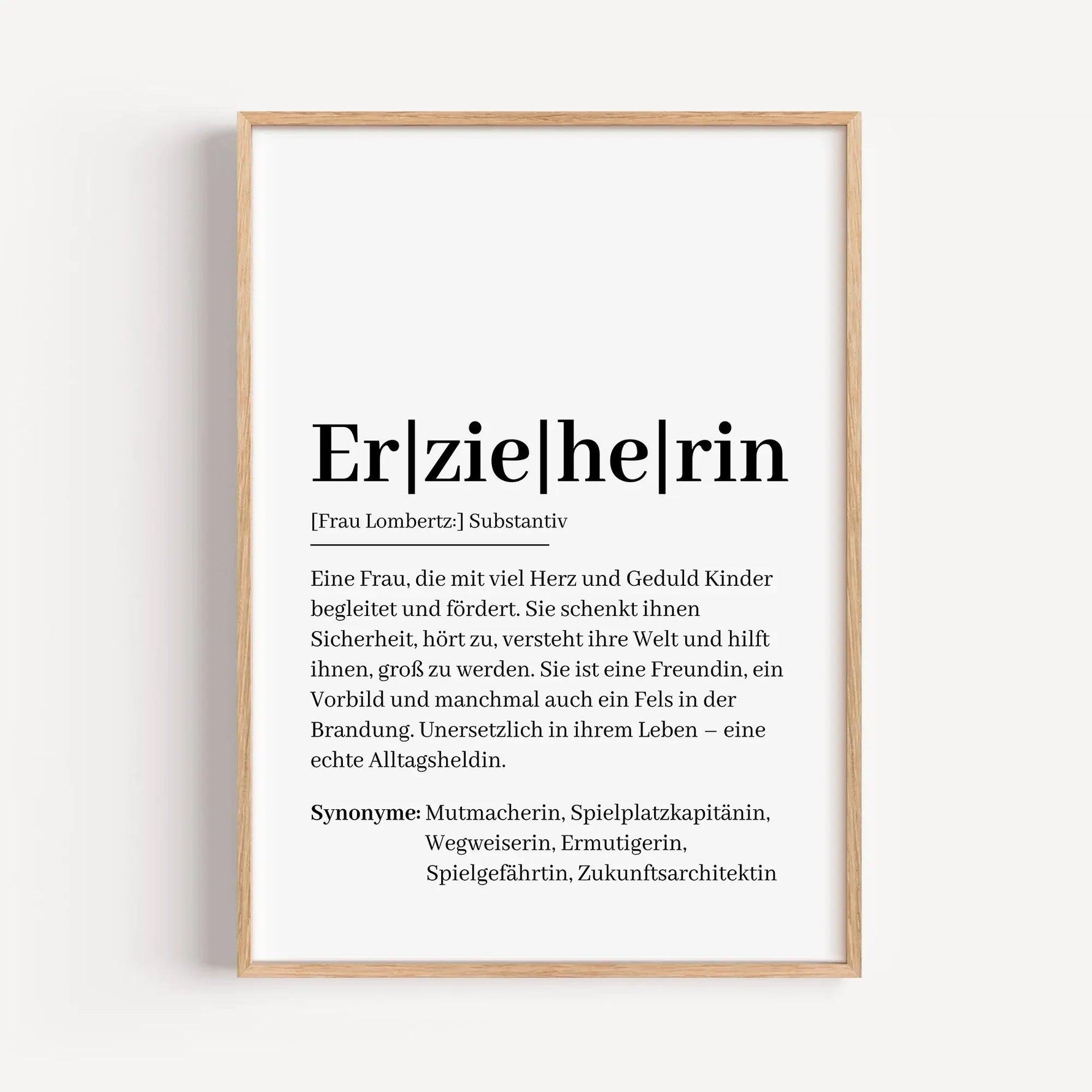 Erzieherin Definition Poster-Personalisiertes Poster-famprints-Suchst du ein besonderes Geschenk für deine Erzieherin? Unser Erzieherin Definition Poster ist genau das Richtige! Dieses liebevoll gestaltete Poster zeigt auf einzigartige Weise, wie wertvoll
