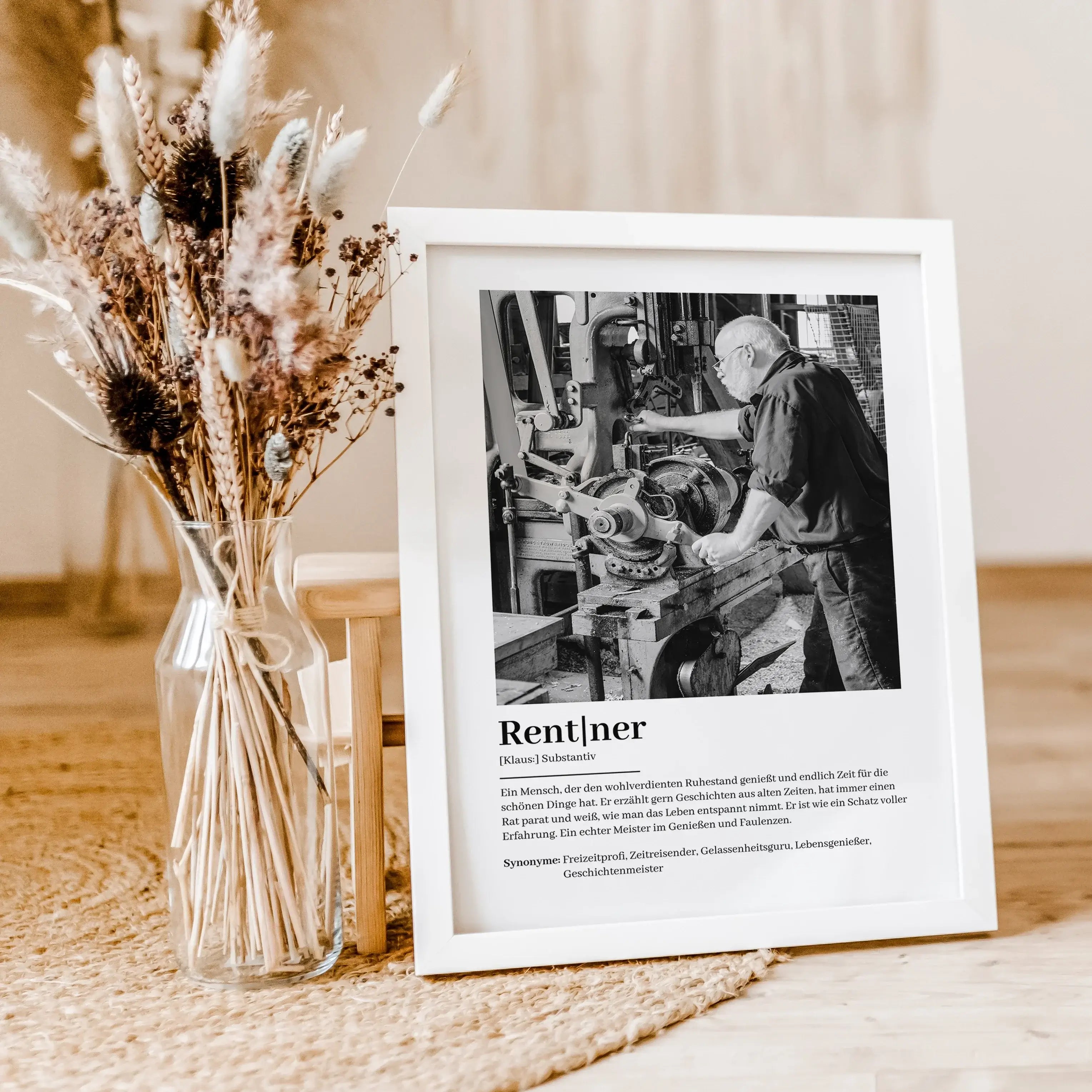 Rentner Definition Poster mit Foto-Personalisiertes Poster-famprints-Suchst du ein einzigartiges Geschenk zum Rentenbeginn? Unser Rentner Definition Poster mit Foto ist die perfekte Wahl! Dieses liebevoll gestaltete Poster zeigt auf humorvolle und herzlic