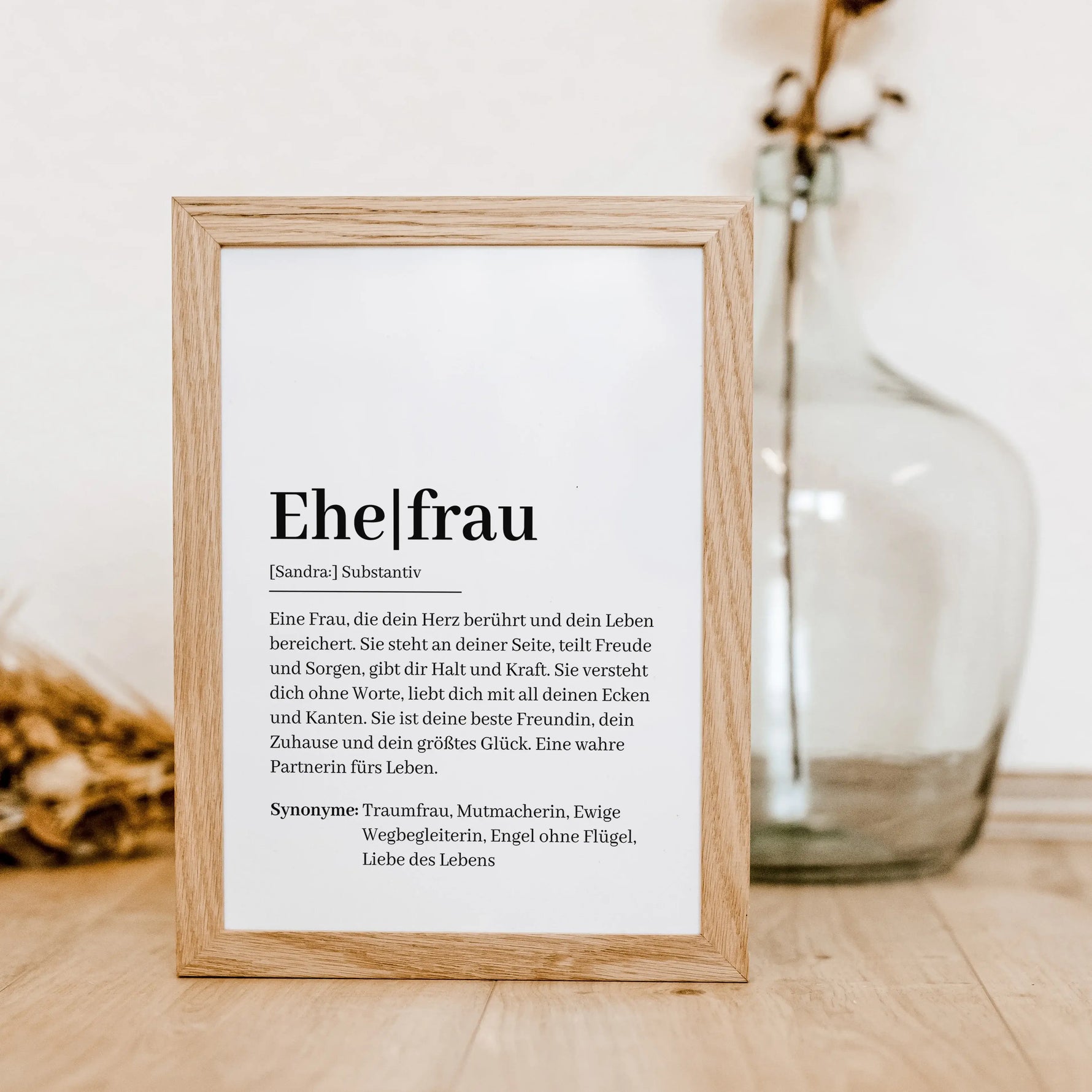 Ehefrau Definition Poster-Personalisiertes Poster-famprints-Suchst du ein einzigartiges Geschenk für deine Ehefrau? Unser Ehefrau Definition Poster ist die perfekte Wahl! Dieses liebevoll gestaltete Poster zeigt auf besondere Weise, wie wunderbar deine Eh