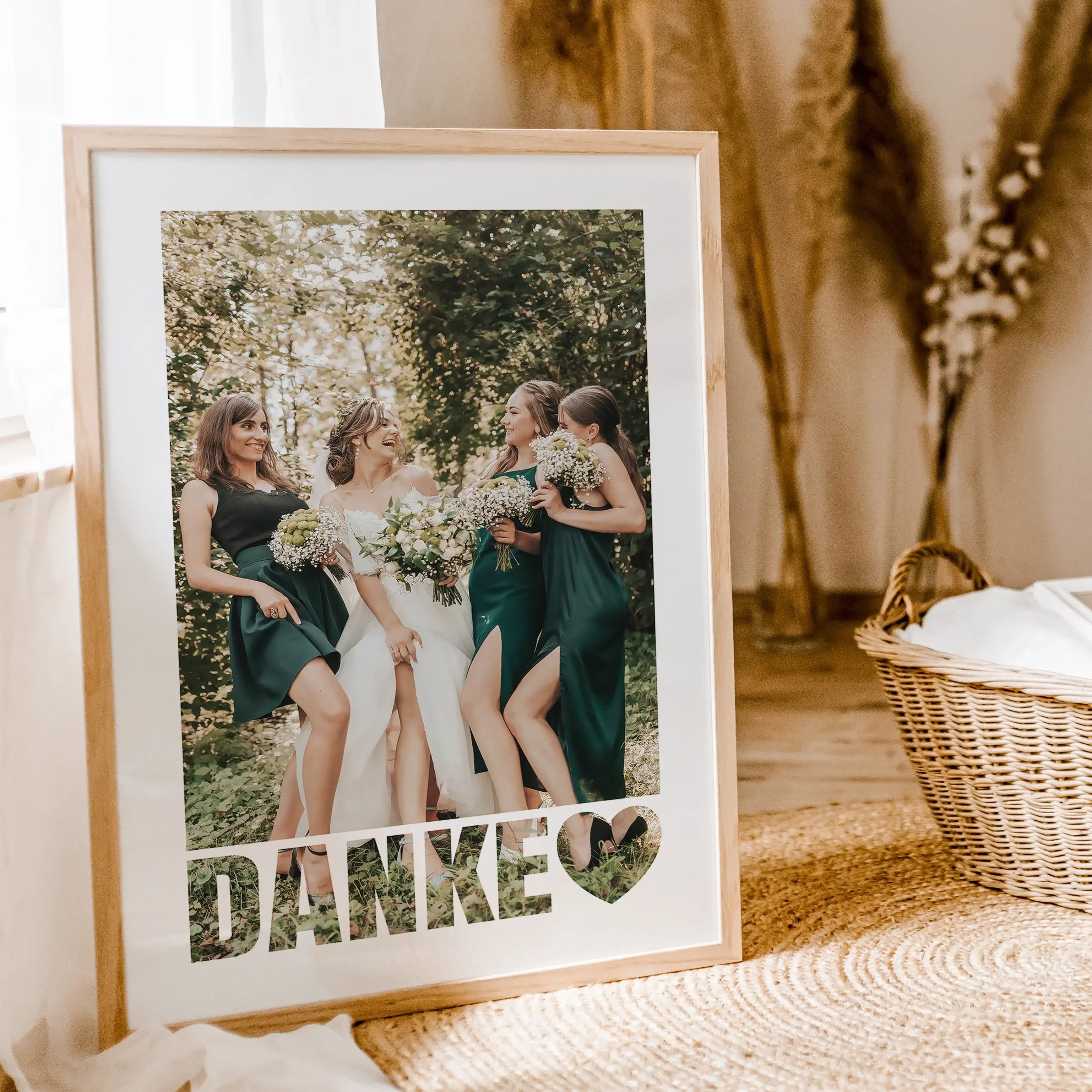 Foto Poster Danke - Personalisiertes Poster - famprints - Sag auf besondere Weise Danke mit unserem personalisierten Foto Poster Danke! Dieses einzigartige Poster kannst du mit deinem Lieblingsfoto gestalten – so wird dein Dankeschön zu einem ganz persönl