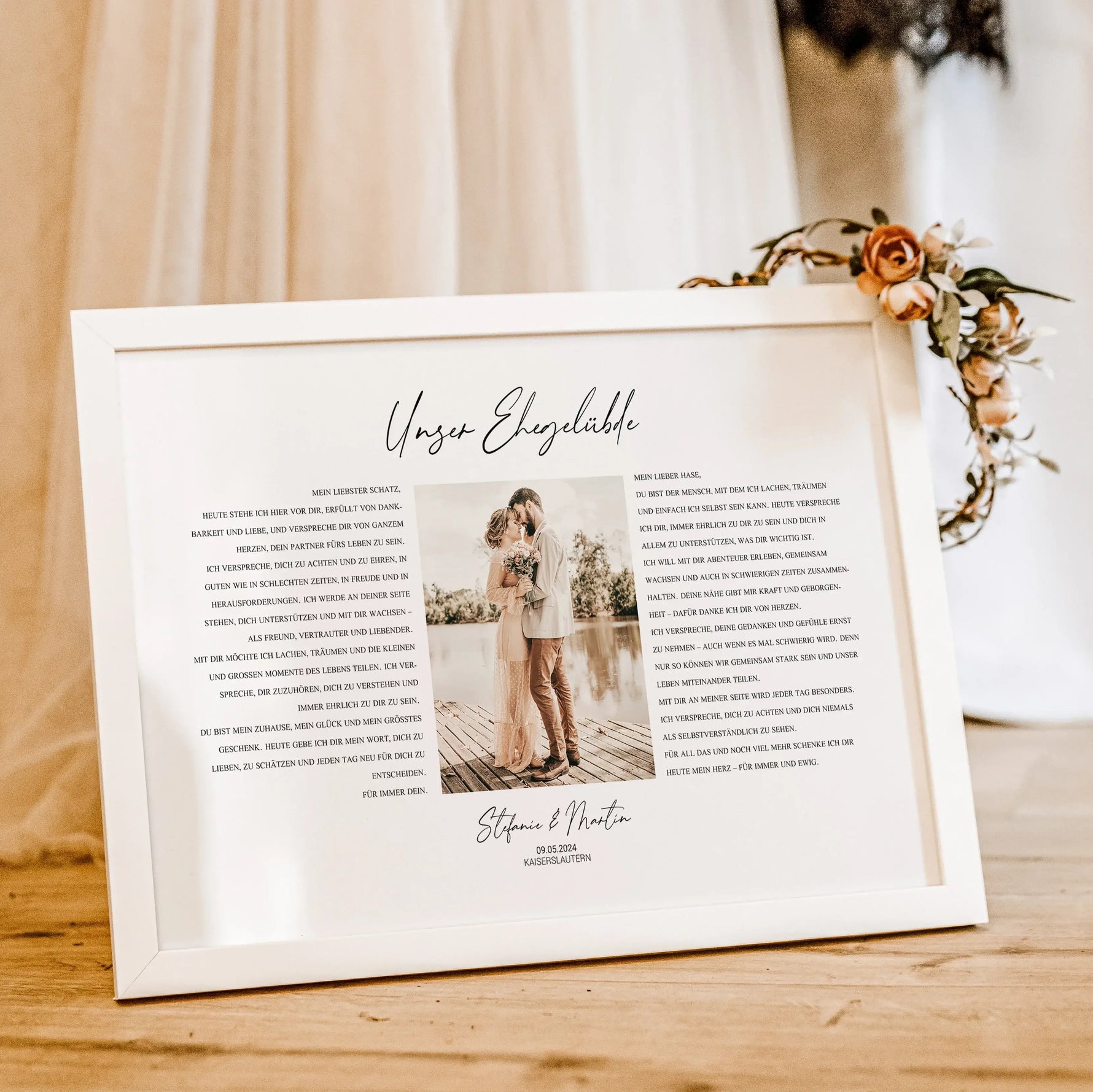 Ehegelübde Poster - Personalisiertes Poster - famprints - Feiere eure Liebe mit unserem einzigartigen Ehegelübde Poster – das perfekte personalisierte Geschenk zur Hochzeit oder zum Hochzeitstag! Dieses besondere Poster kannst du mit den Eheversprechen vo