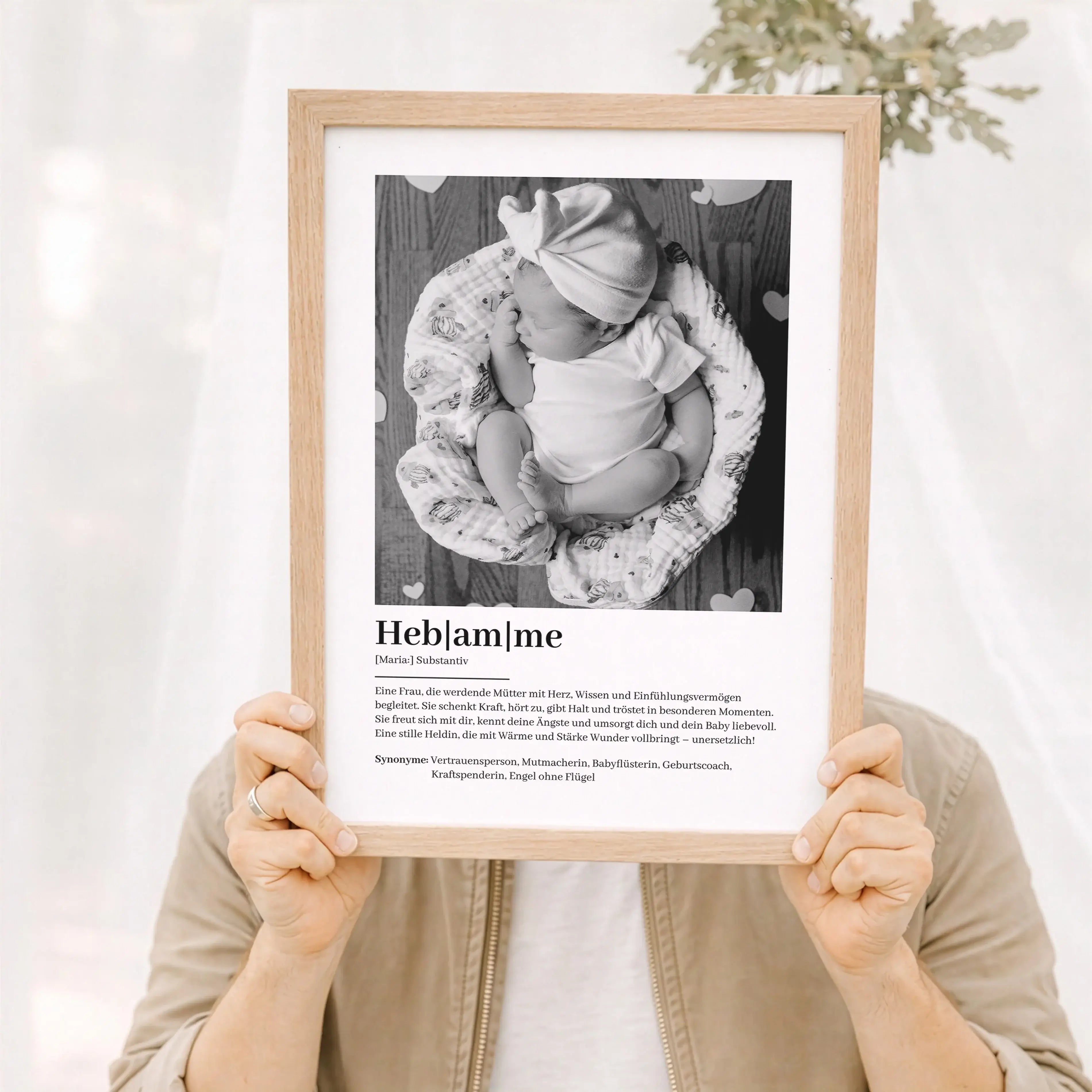 Hebamme Definition Poster mit Foto-Personalisiertes Poster-famprints-Das Hebamme Definition Poster mit Foto ist eine persönliche Art, Danke zu sagen und Wertschätzung sichtbar zu machen. Es verbindet eine liebevoll formulierte Definition mit einem eigenen
