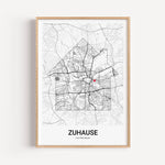 Stadtkarte Poster Haus modern - Personalisiertes Poster - famprints - Entdecke unser Stadtkarte Poster Haus modern – das perfekte personalisierte Geschenk für alle, die ihr Zuhause lieben! Dieses einzigartige Poster kannst du mit der Stadtkarte deines Lie