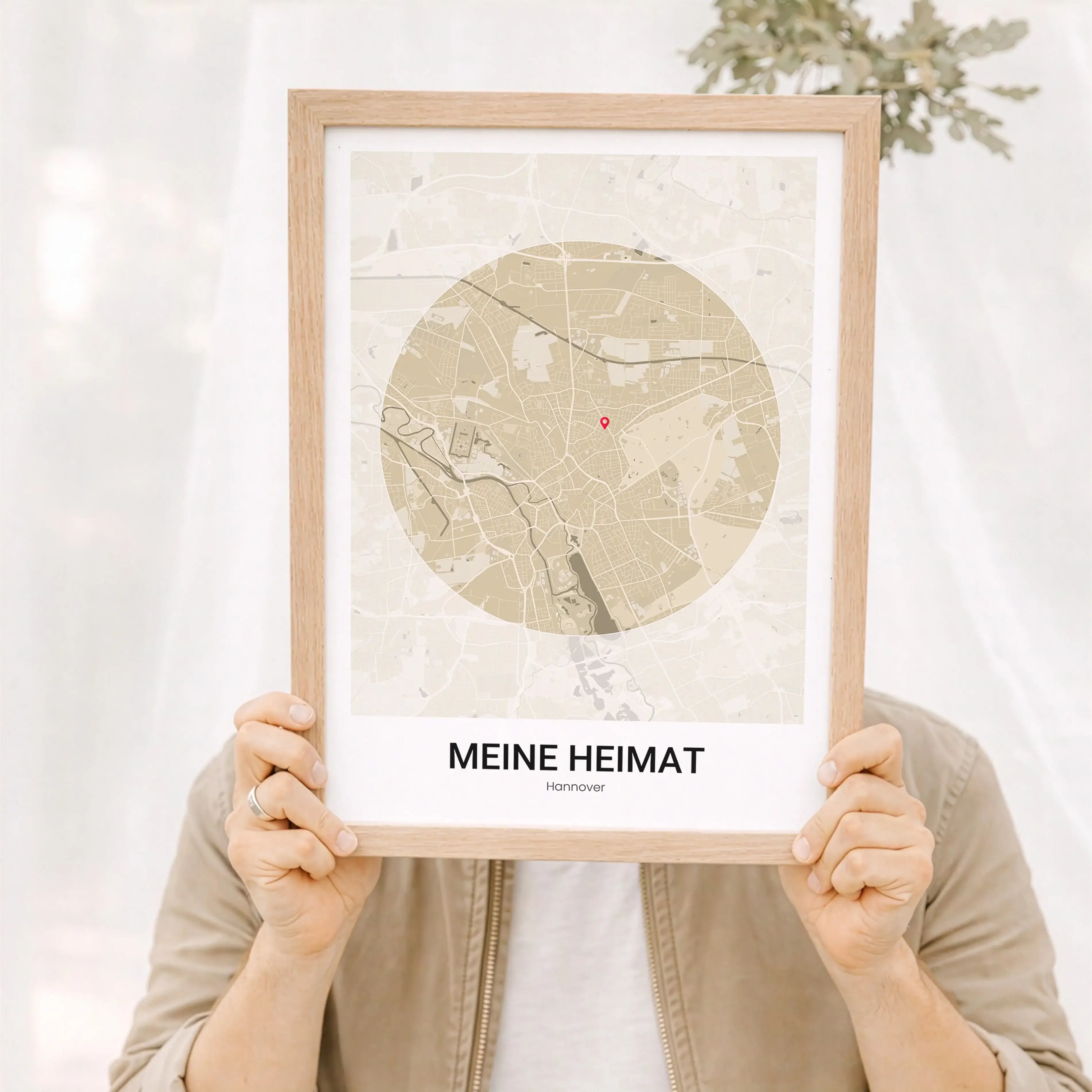 Stadtkarte Poster Circle modern-Personalisiertes Poster-famprints-Das Stadtkarte Poster Circle modern verwandelt einen Ort, der dir wichtig ist, in ein stilvolles Wandbild mit klarer, moderner Ästhetik. Du wählst deine Wunschstadt oder jeden beliebigen Or