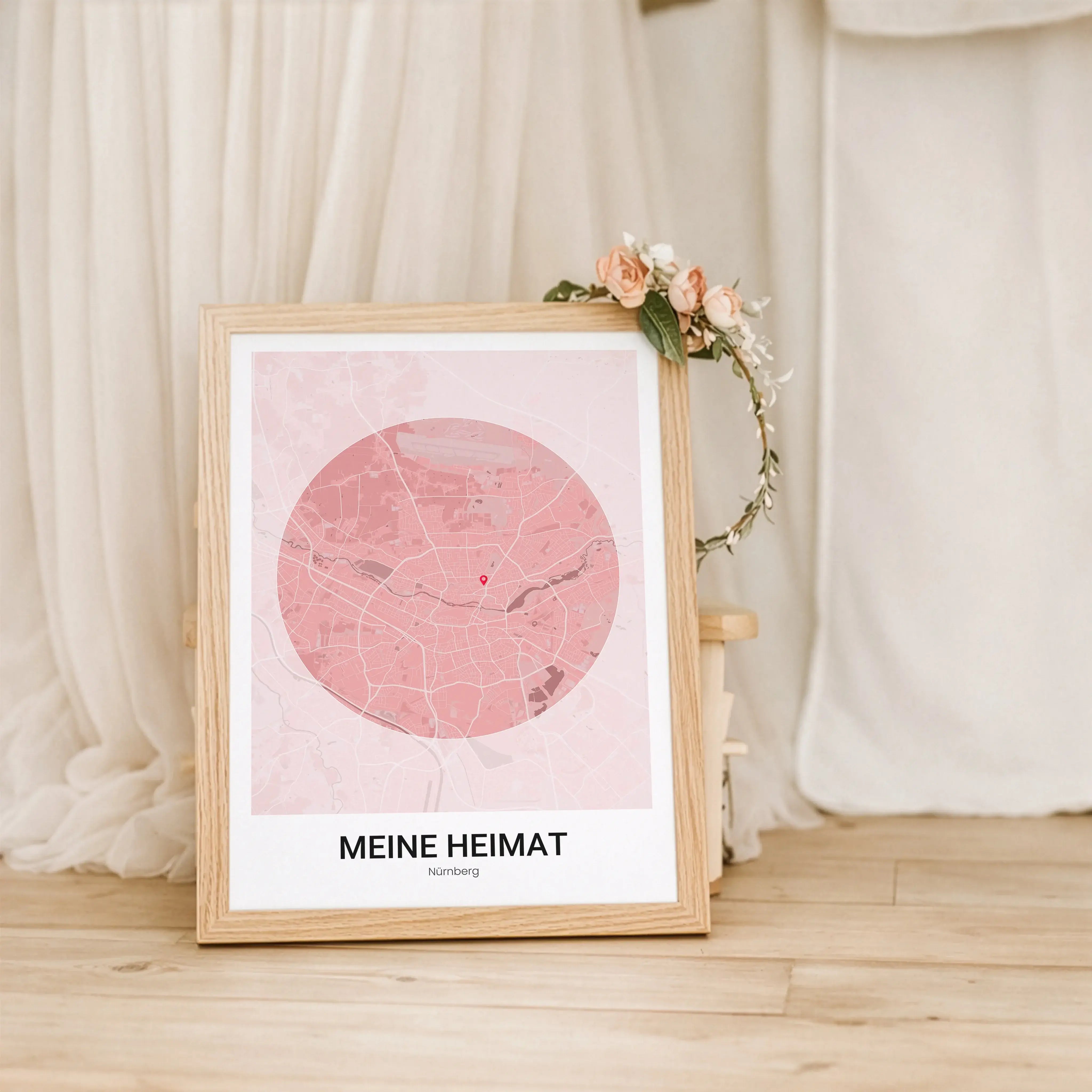 Stadtkarte Poster Circle modern-Personalisiertes Poster-famprints-Das Stadtkarte Poster Circle modern verwandelt einen Ort, der dir wichtig ist, in ein stilvolles Wandbild mit klarer, moderner Ästhetik. Du wählst deine Wunschstadt oder jeden beliebigen Or