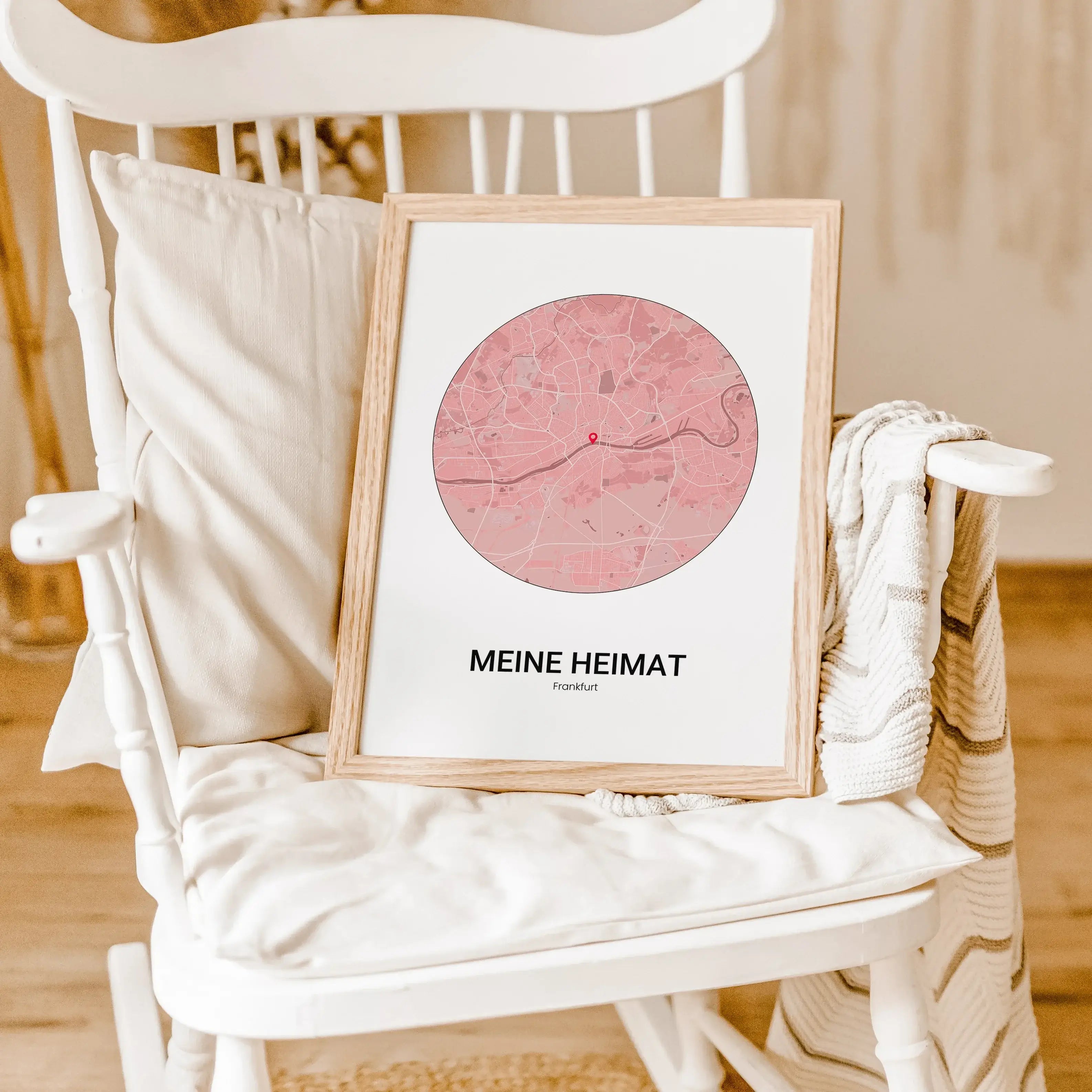 Stadtkarte Poster Circle - Personalisiertes Poster - famprints - Entdecke das Stadtkarte Poster Circle – dein persönliches Kunstwerk mit dem Stadtplan deines Lieblingsortes! Gestalte dein Poster individuell und setze mit dem Marker den genauen Standort, d