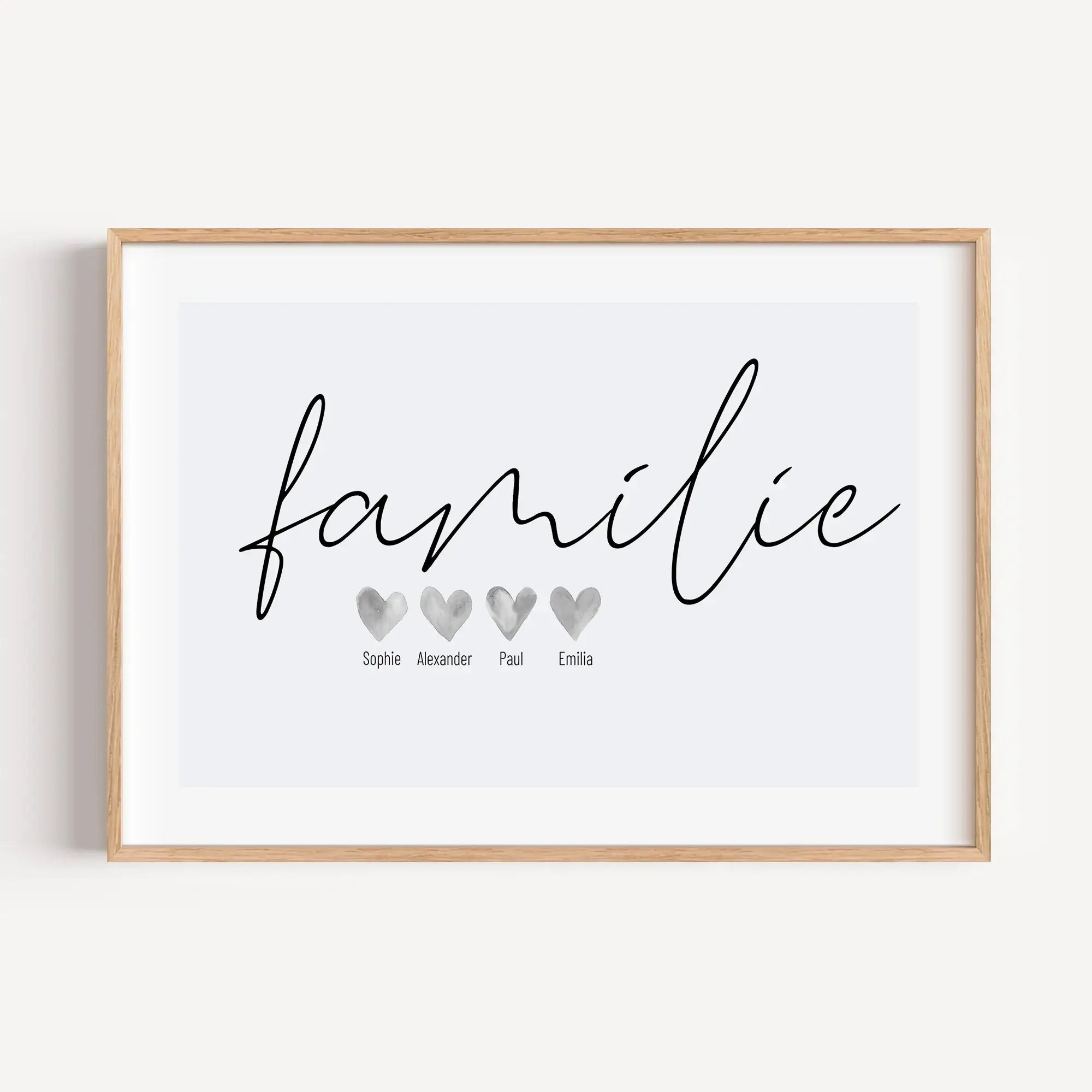 Familienposter Family Herz-Personalisiertes Poster-famprints-Das Familienposter Family Herz ist eine stilvolle Möglichkeit, eure Familie sichtbar zu machen. Im Mittelpunkt steht der handgeschriebene Schriftzug, den du wahlweise als family oder familie ges