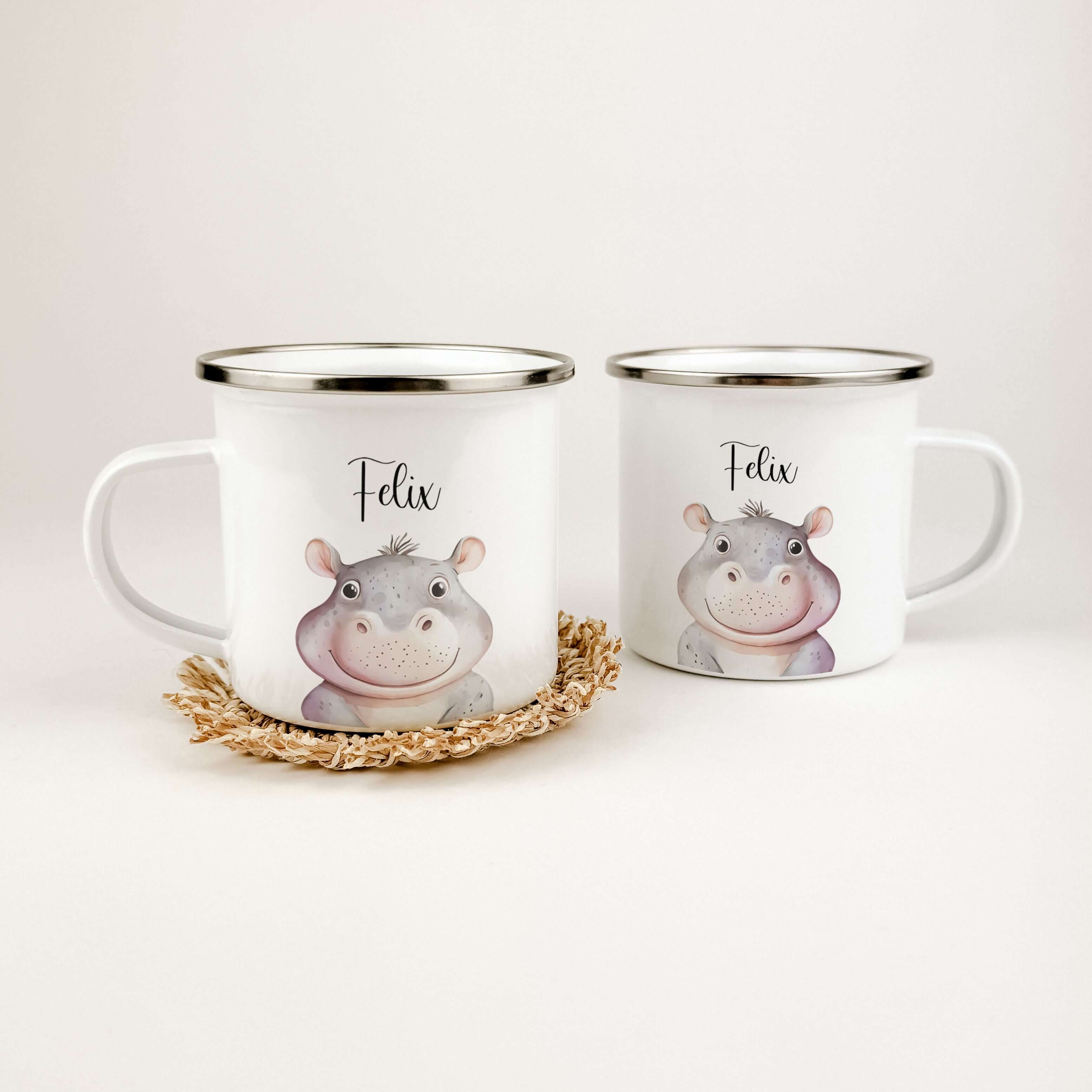 Emaille Tasse Nilpferd Portrait-famprints-Emaille Tasse-Entdecke die zauberhafte Emaille Tasse Nilpferd Portrait – ein einzigartiges, personalisiertes Geschenk für kleine Nilpferd-Fans! Diese Emaille Tasse personalisiert mit einem Namen bringt nicht nur F