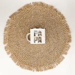 Emaille Tasse bester Papa-famprints-Emaille Tasse-Überrasche deinen Papa mit einer ganz besonderen Emaille Tasse bester Papa, die nicht nur praktisch ist, sondern auch von Herzen kommt. Diese personalisierte Tasse ist mehr als nur ein Trinkgefäß – sie ist
