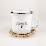 Emaille Tasse bester Papa-famprints-Emaille Tasse-Überrasche deinen Papa mit einer ganz besonderen Emaille Tasse bester Papa, die nicht nur praktisch ist, sondern auch von Herzen kommt. Diese personalisierte Tasse ist mehr als nur ein Trinkgefäß – sie ist