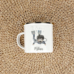 Emaille Tasse Taucher-famprints-Emaille Tasse-Entdecke die perfekte Emaille Tasse Taucher für kleine Abenteurer! Diese Emaille Tasse personalisiert mit deinem Namen ist nicht nur ein praktischer Begleiter für den Alltag, sondern auch ein liebevolles Gesch