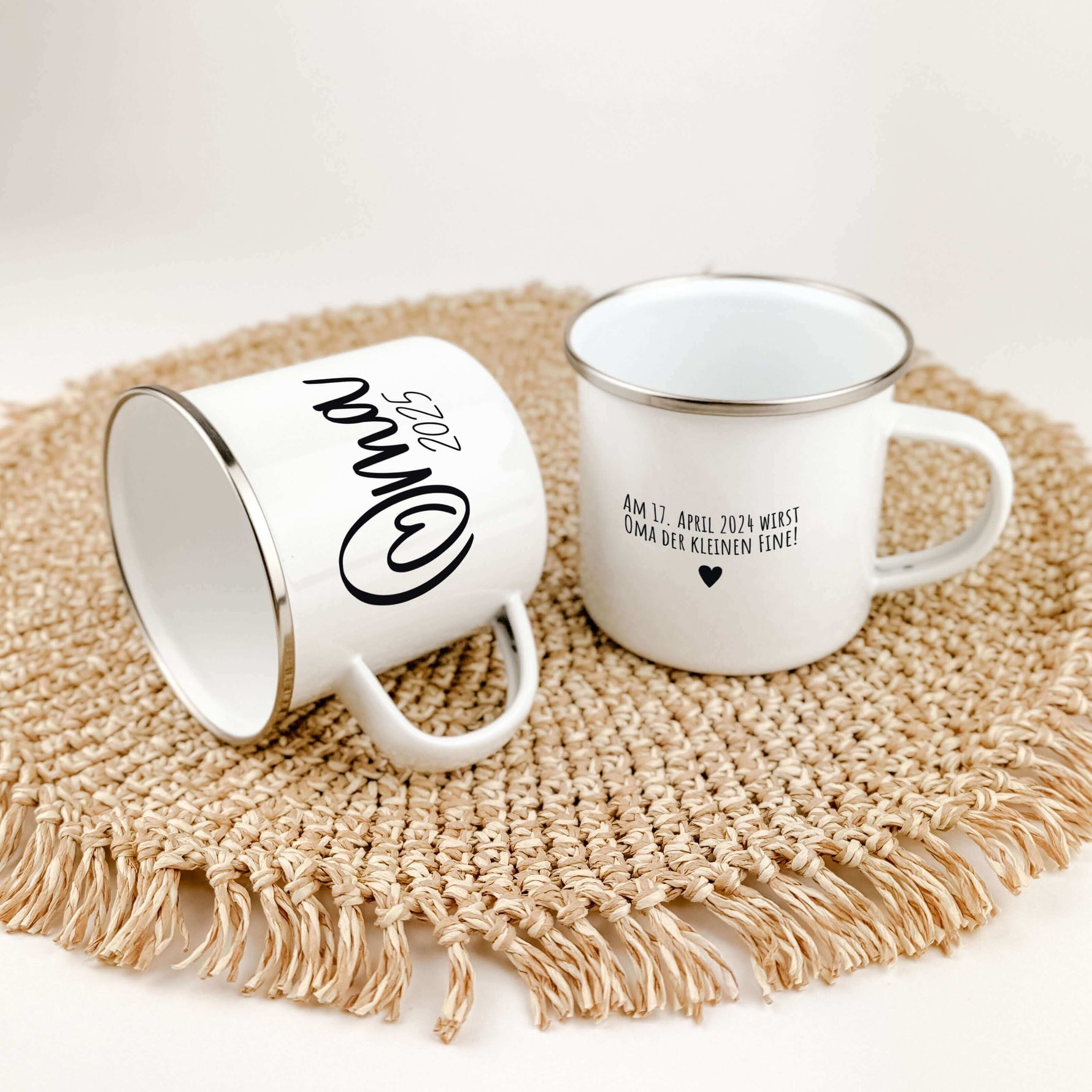 du-wirst-oma-geschenk-geschenk-du-wirst-oma-oma-tasse-personalisiert-famprints-5-famprints