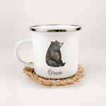 Emaille Tasse Bär No1-famprints-Emaille Tasse-Entdecke die bezaubernde Emaille Tasse Bär – das perfekte Geschenk für kleine Abenteurer! Mit einem süßen, in Aquarelloptik gestalteten Bären und deinem individuellen Namen wird diese Tasse zu einem ganz beson
