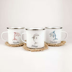 Emaille Tasse Delfin-famprints-Emaille Tasse-Entdecke die einzigartige Emaille Tasse Delfin, personalisiert mit dem Namen deines Kindes! Mit einem süßen Delfin in Aquarell Optik bedruckt, gibt es drei verschiedene Varianten zur Auswahl. Der brillante und