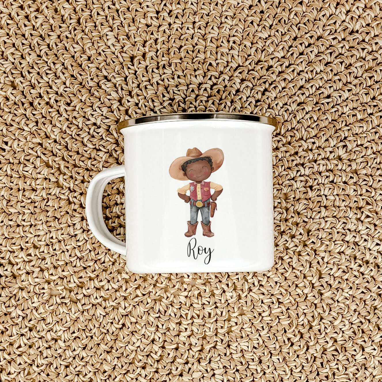 Emaille Tasse Cowboy-famprints-Emaille Tasse-Mit ihrem liebevoll gestalteten süßen Cowboy in Aquarell Optik ist diese Tasse nicht nur ein echter Hingucker, sondern auch ein perfektes Geschenk für Kinder zur Einschulung, Taufe oder Ostern. Der brillante un