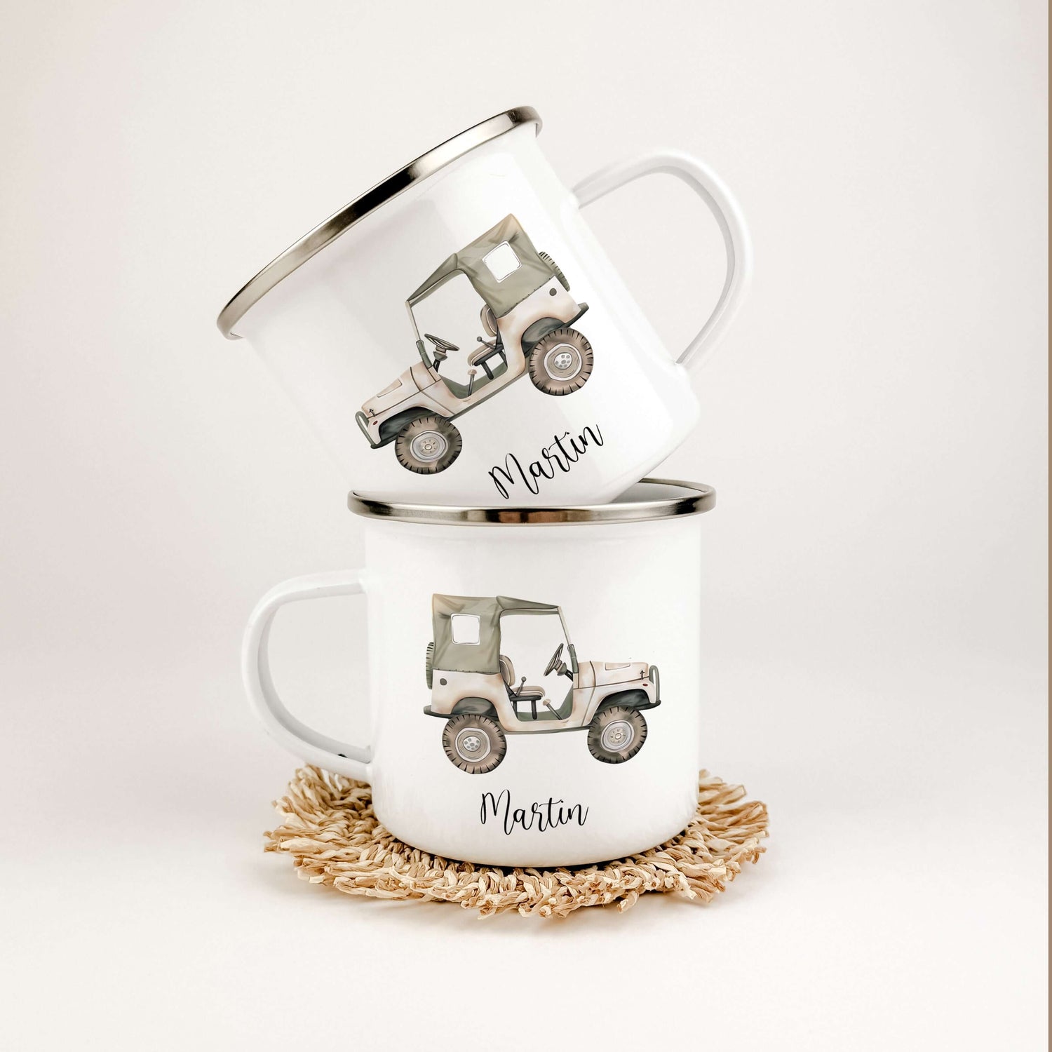 personalisierte-tasse-mit-namne-emaile-tasse-jeep-auto-kindertasse-tasse-Kindergarten-Kinderbecher-famprints-5_2-famprints