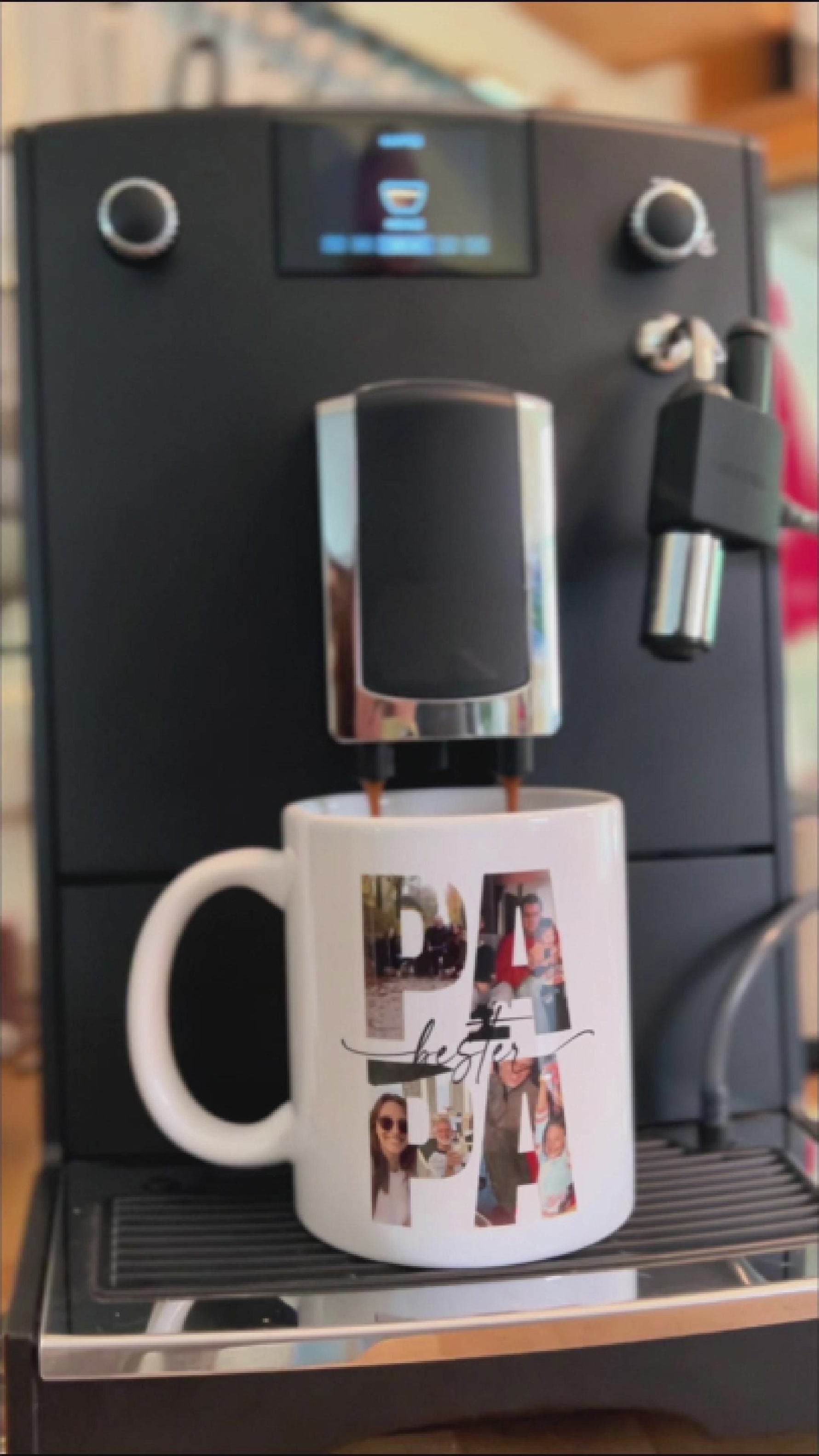 famprints-Tasse-Papa-bester-papa-der-Welt-video