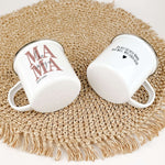 Emaille Tasse Mama seit-famprints-Emaille Tasse-Entdecke die perfekte Art, deiner Mama zu zeigen, wie viel sie dir bedeutet – mit unserer personalisierten Emaille Tasse „Mama seit“. Diese Tasse ist nicht nur ein praktisches Alltagsobjekt, sondern ein lieb