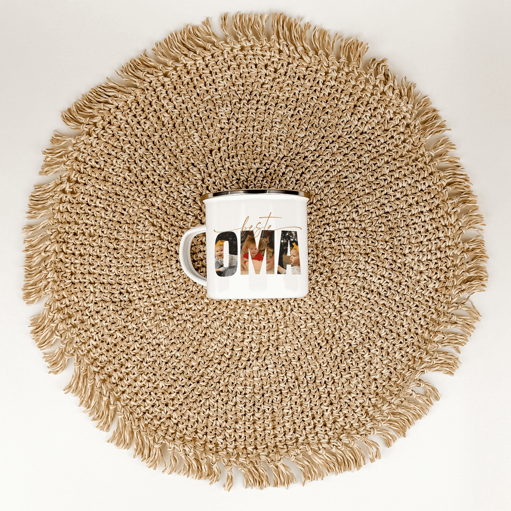 Emaille Tasse beste Oma-famprints-Emaille Tasse-Überrasche deine Oma mit der einzigartigen Emaille Tasse beste Oma – dem perfekten Geschenk, das von Herzen kommt. Diese persönliche Oma Tasse vereint Funktionalität mit emotionalem Wert und verkörpert eure