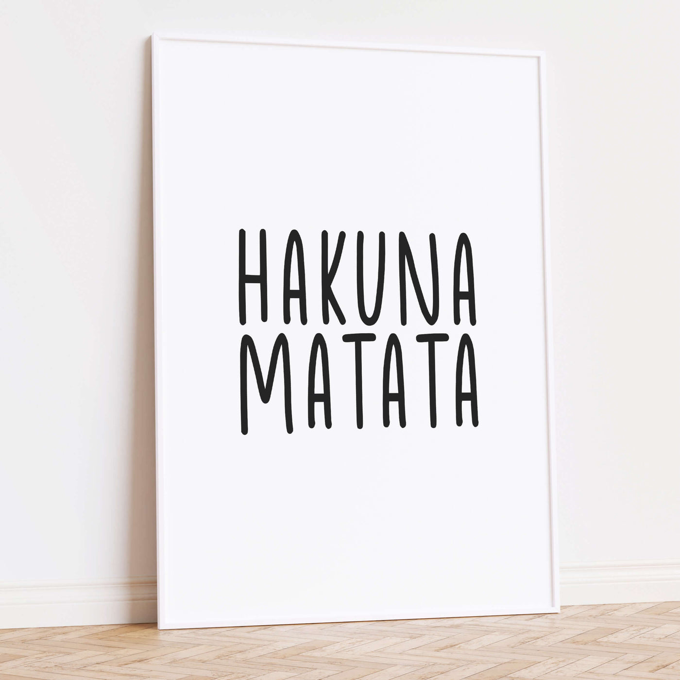 Hakuna Matata Poster BF alt, Kinderposter, schwarz weiß Poster, Sprüche Poster Poster Größe: Digitaler Download, 13x18cm, 21x30cm, 30x40cm, 40x50cm, 50x70cm, 61x91cm famprints