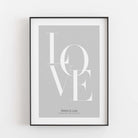 Love Poster mit Namen Liebe Poster, Neuheit, Personalisiertes Poster Personalisiertes Poster Größe: Digitaler Download Farbe: Polish Grey famprints